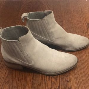Dolce vita booties
